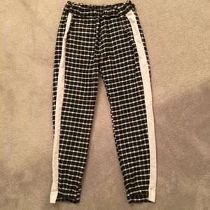 Shein soft checkered pants size small